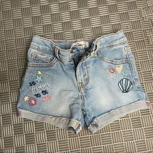 Toddler girl Jordache jean shorts. 3T